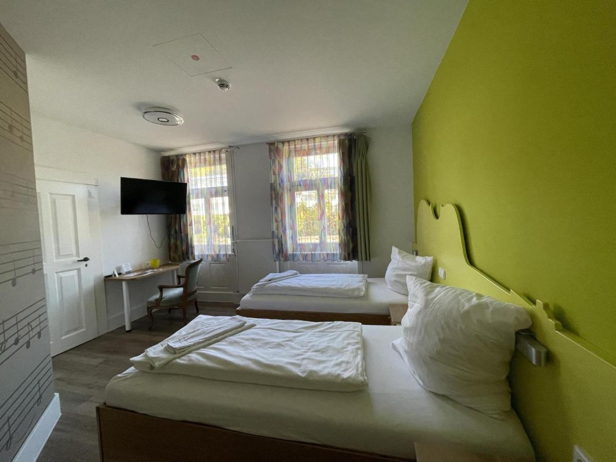 Hotel Bahnhof بالينغن المظهر الخارجي الصورة