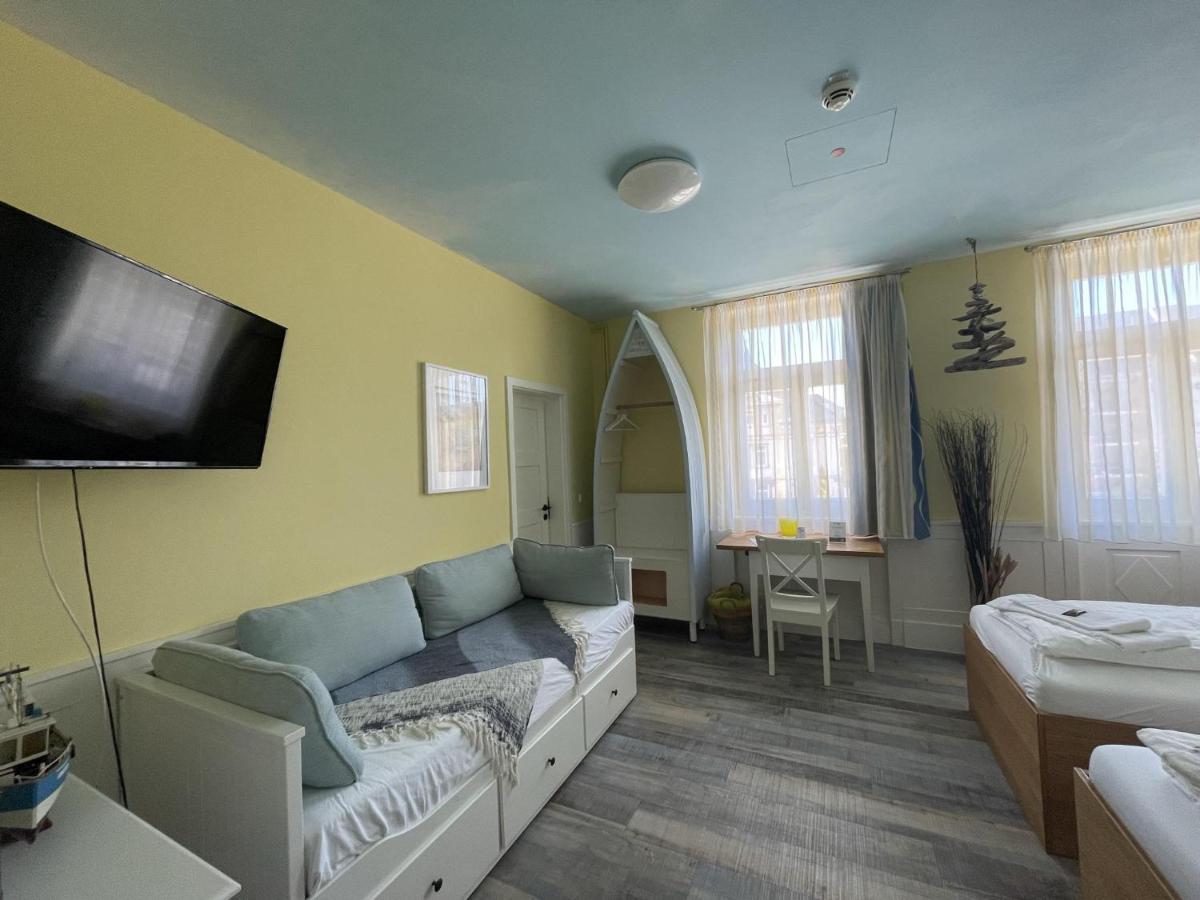 Hotel Bahnhof بالينغن المظهر الخارجي الصورة