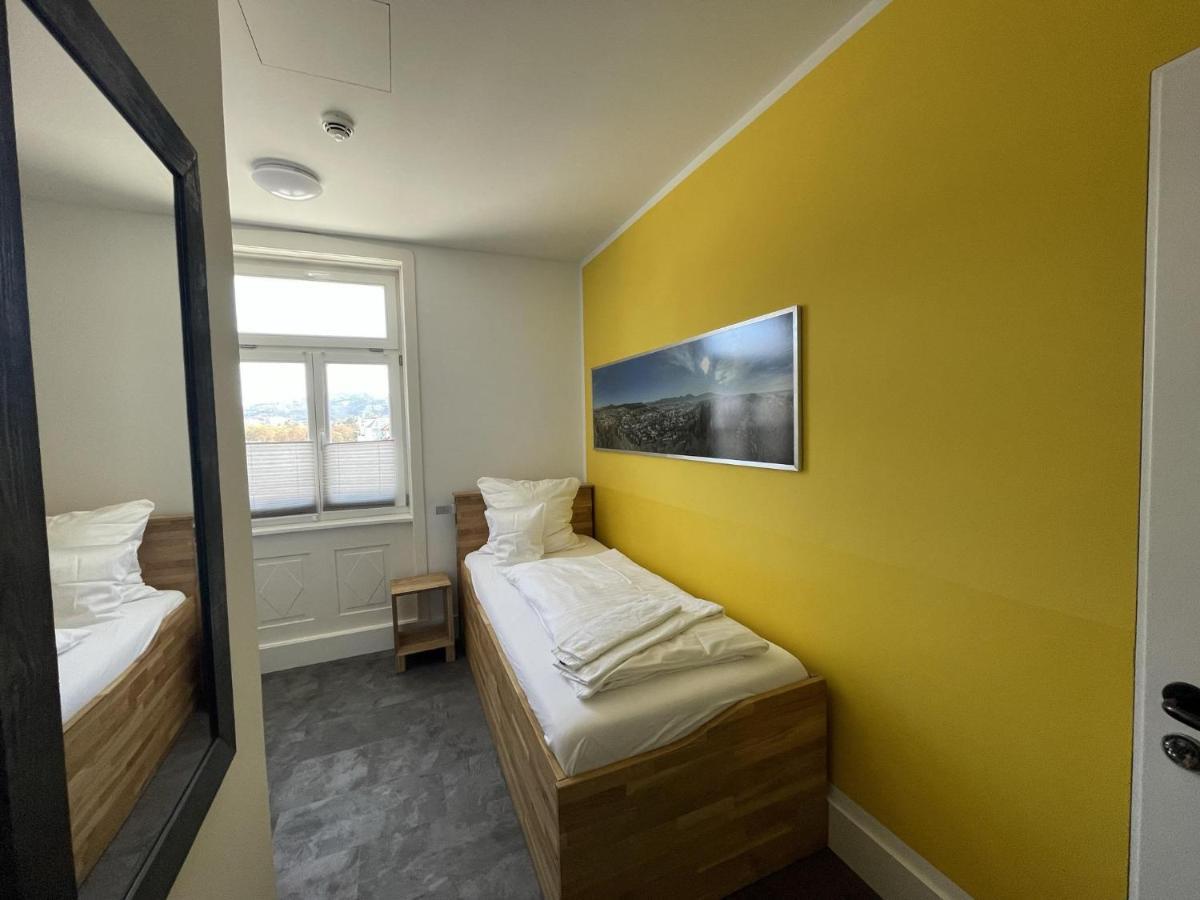 Hotel Bahnhof بالينغن الغرفة الصورة